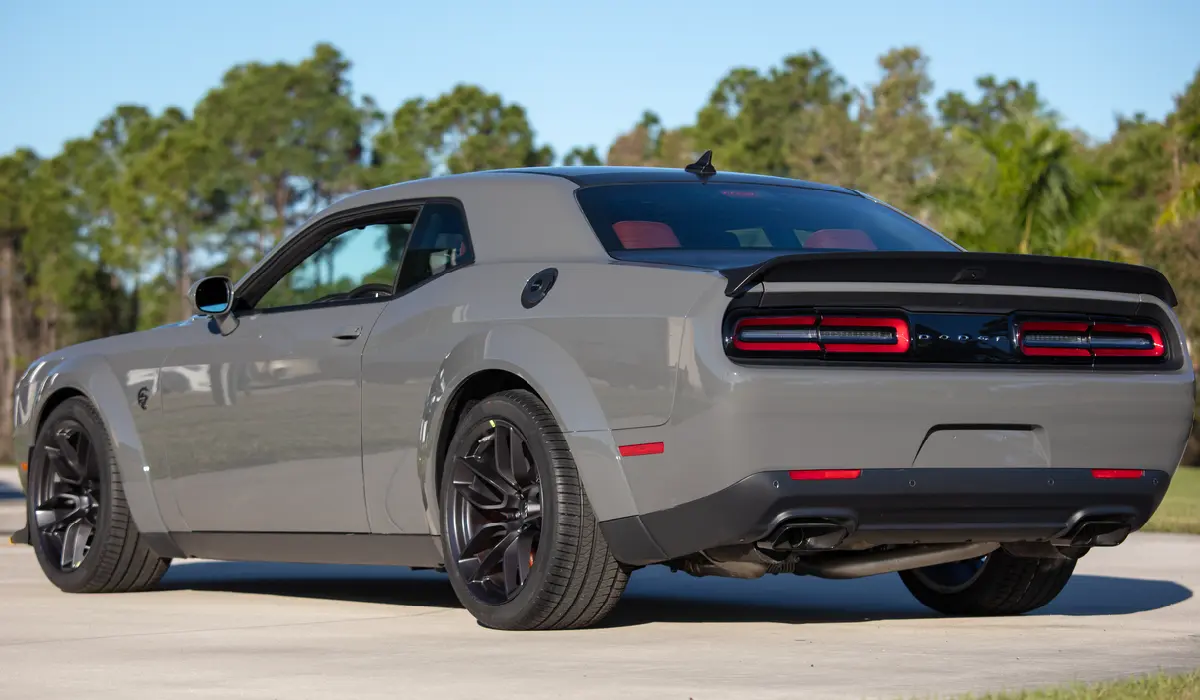 Dodge - Challenger Sxt - Coupe Car Rentals - Preowned Coupe Car - Exclusive Concierge Club.webp